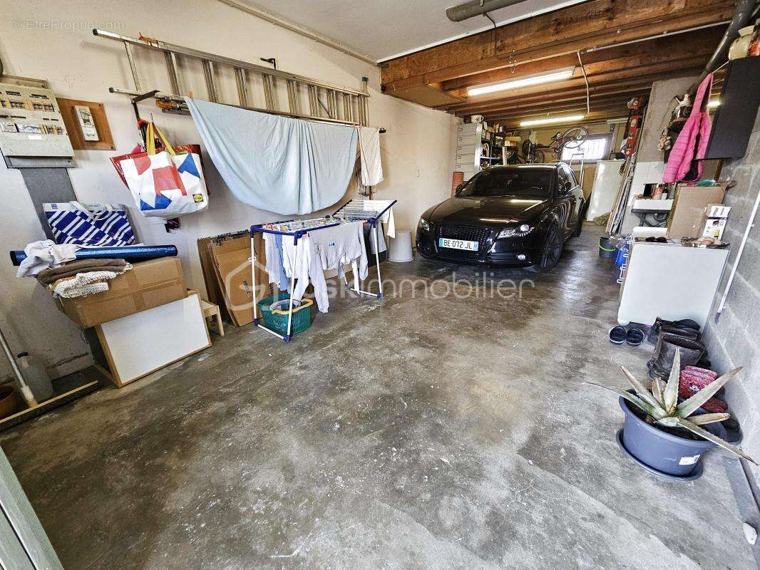Rare - maison de ville hypercentre - le coteau - 3 chambres - dpe : d - photo 11