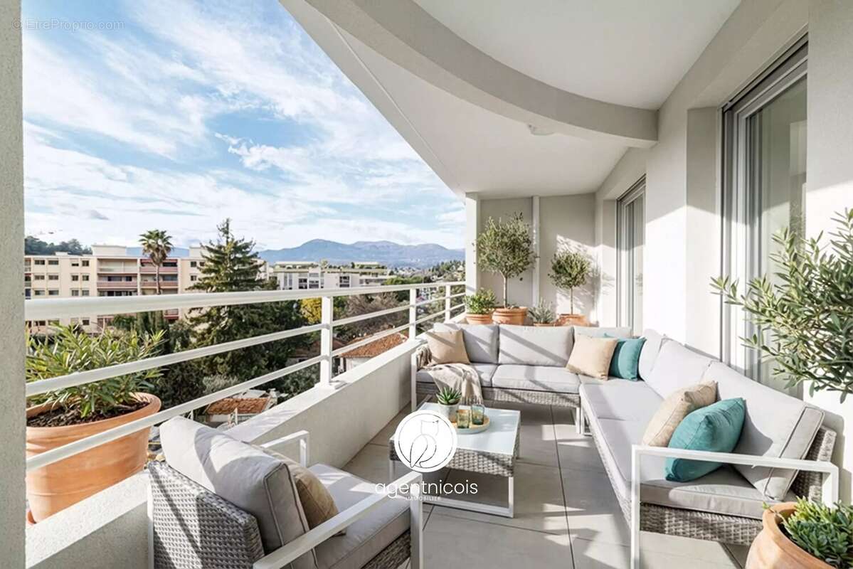 Appartement à CAGNES-SUR-MER