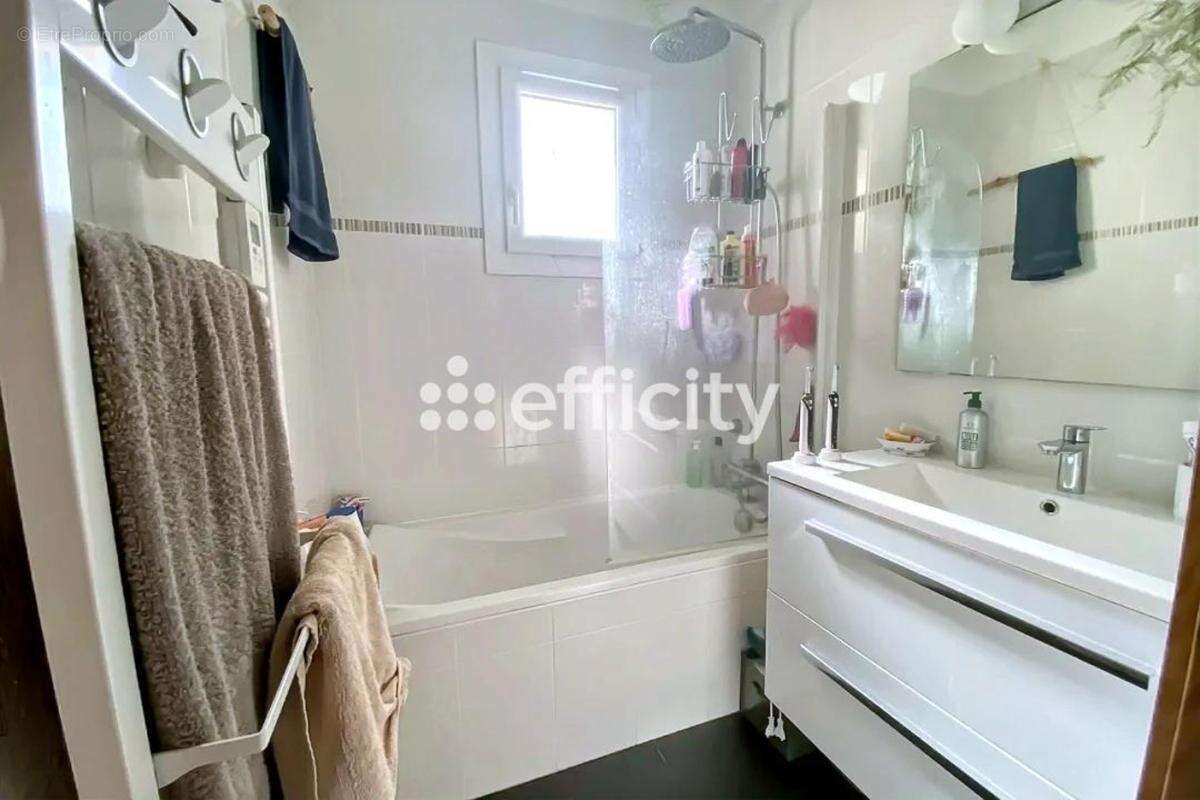 Appartement à MAROLLES-EN-BRIE