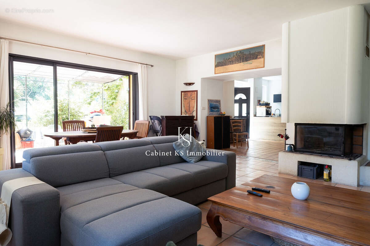 Maison 144 m² à Marseille-10e  - photo 4