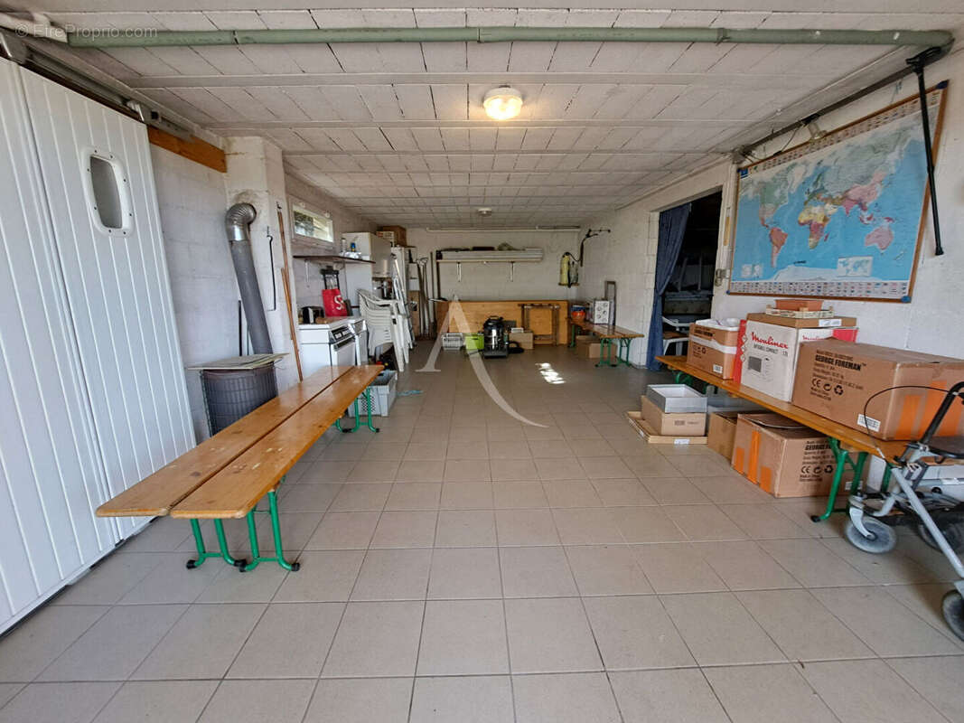 Maison à LES HERBIERS