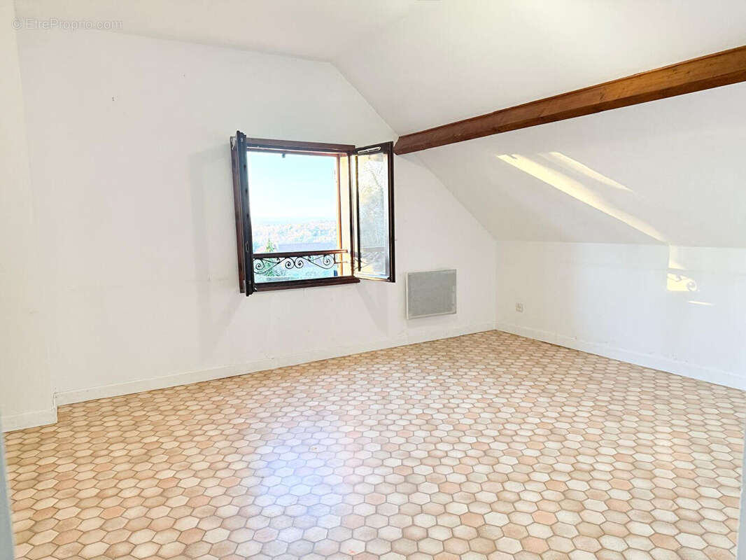 Maison à MAULE