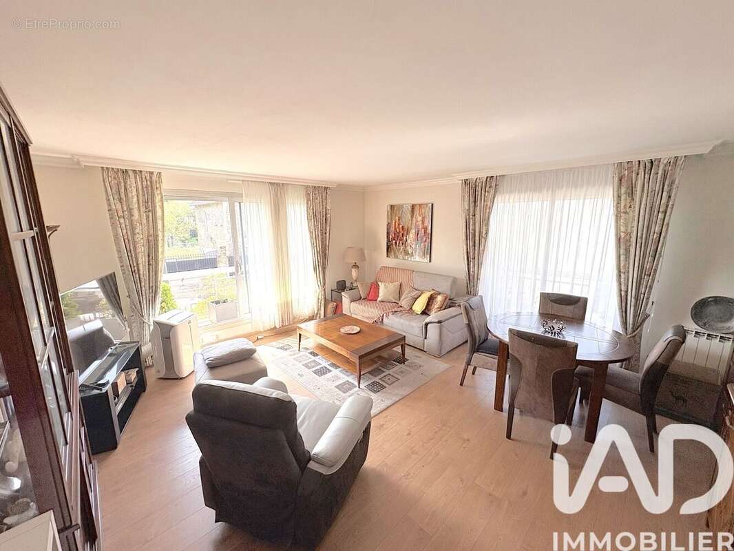 Photo 3 - Appartement à LE RAINCY