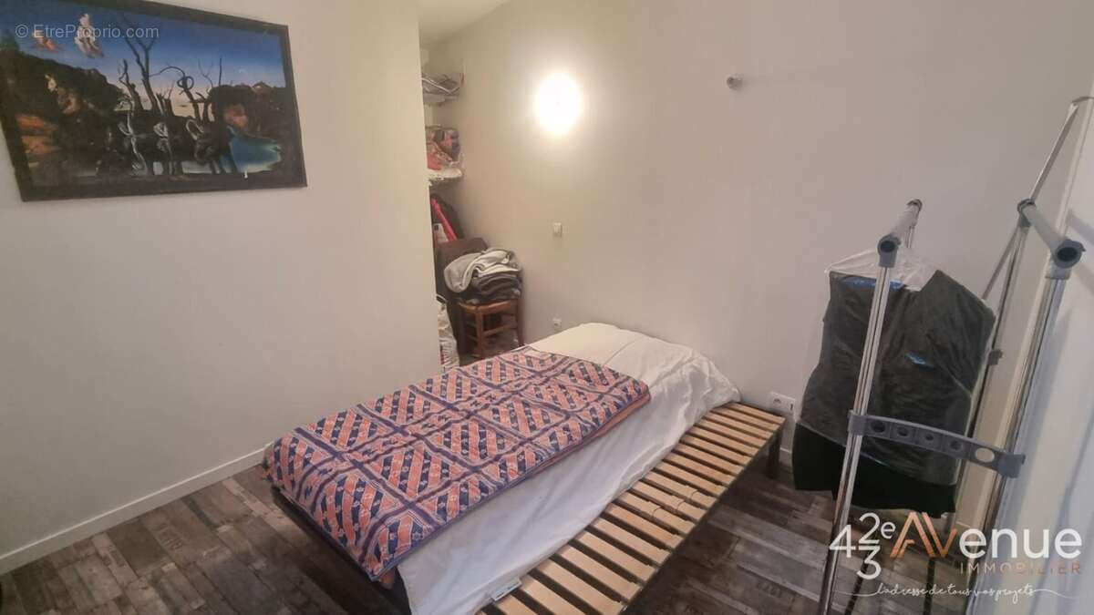 Appartement à LE CHAMBON-FEUGEROLLES