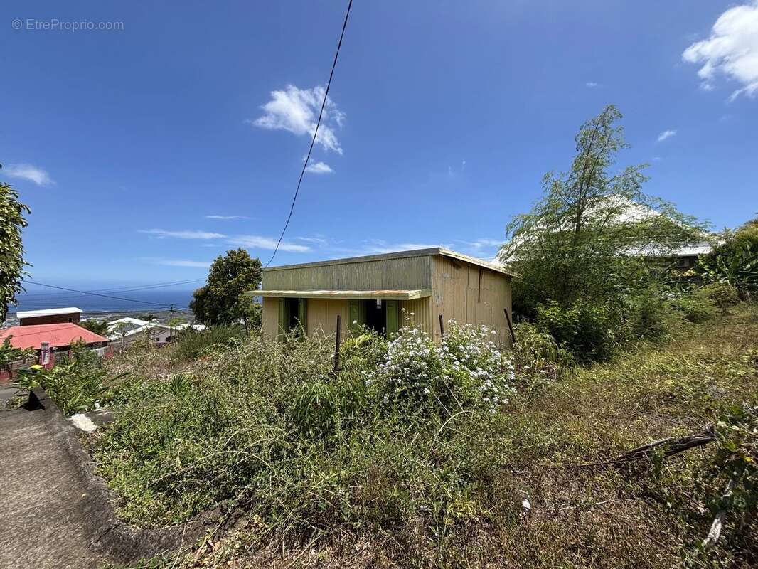 Terrain à L&#039;ETANG-SALE