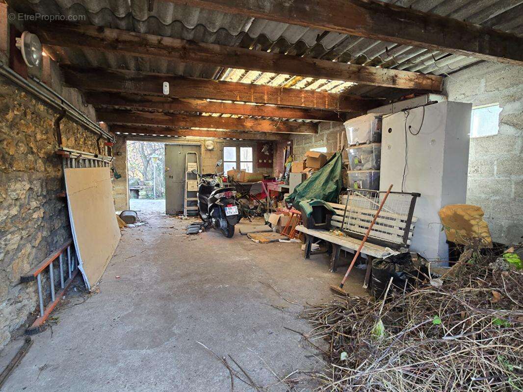 Maison à VILLENEUVE-SAINT-GEORGES