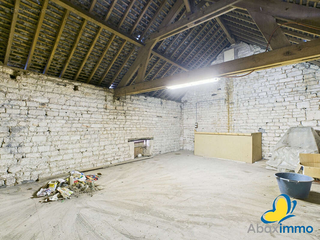 Maison à CESNY-BOIS-HALBOUT