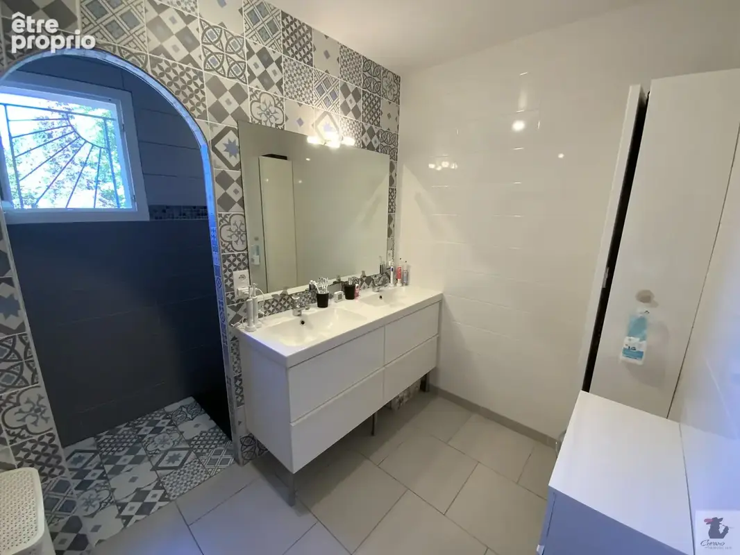 Maison de plain pied 4 chambres - Parc arboré 3175 m2 clos - SECTEUR LA FORCE - photo 13