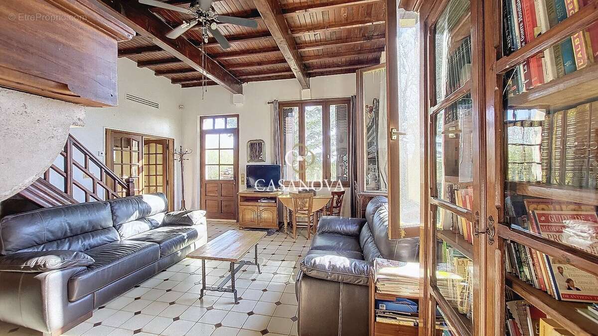 Maison à PEZENAS