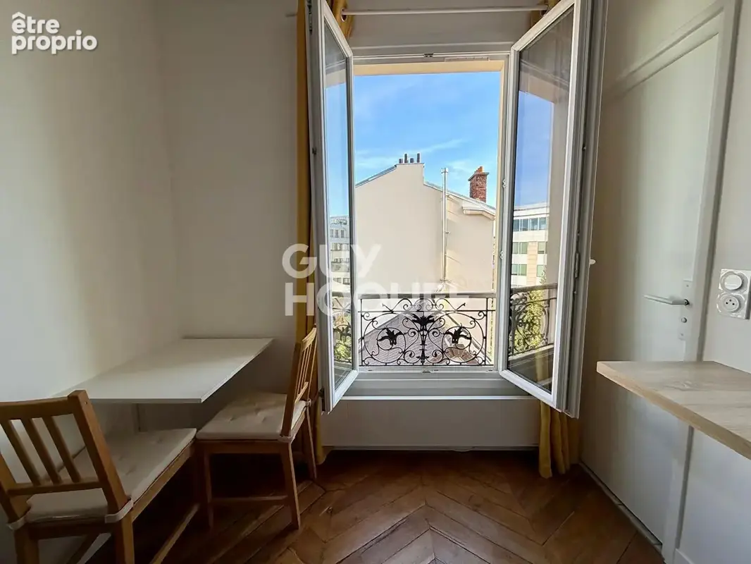 Malakoff à deux pas de la gare sncf  2 pièces  27,02 m²  dernier étage  traversant  parfait état - photo 4