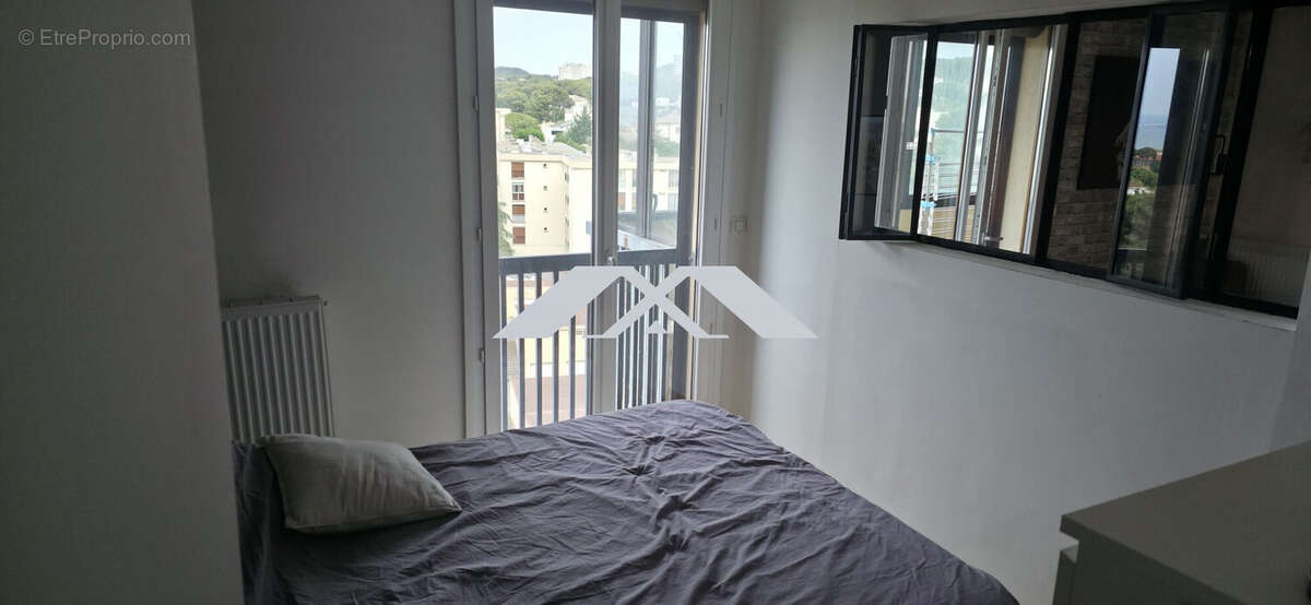 Appartement 84 m² à Martigues  - photo 3