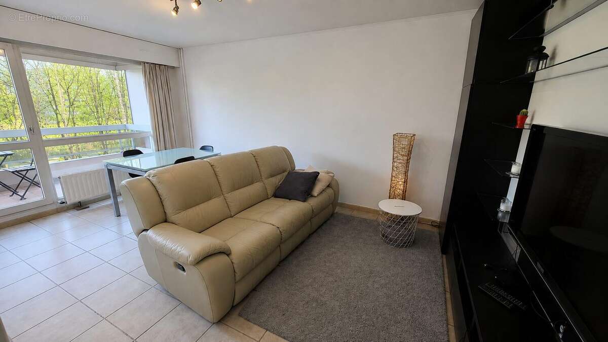Appartement 45 m² à Ferney-Voltaire  - photo 2