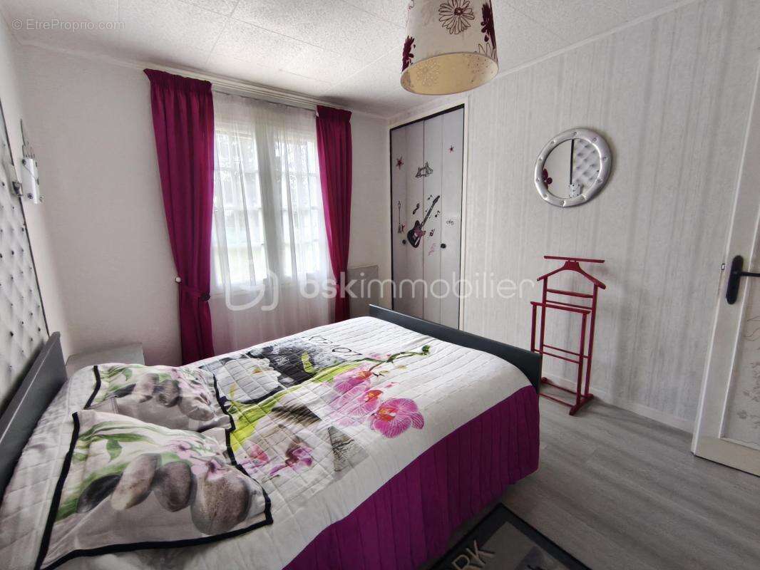 Maison à MONTMORILLON