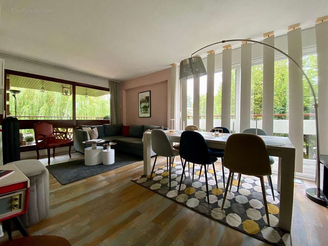 Appartement à LE CHESNAY