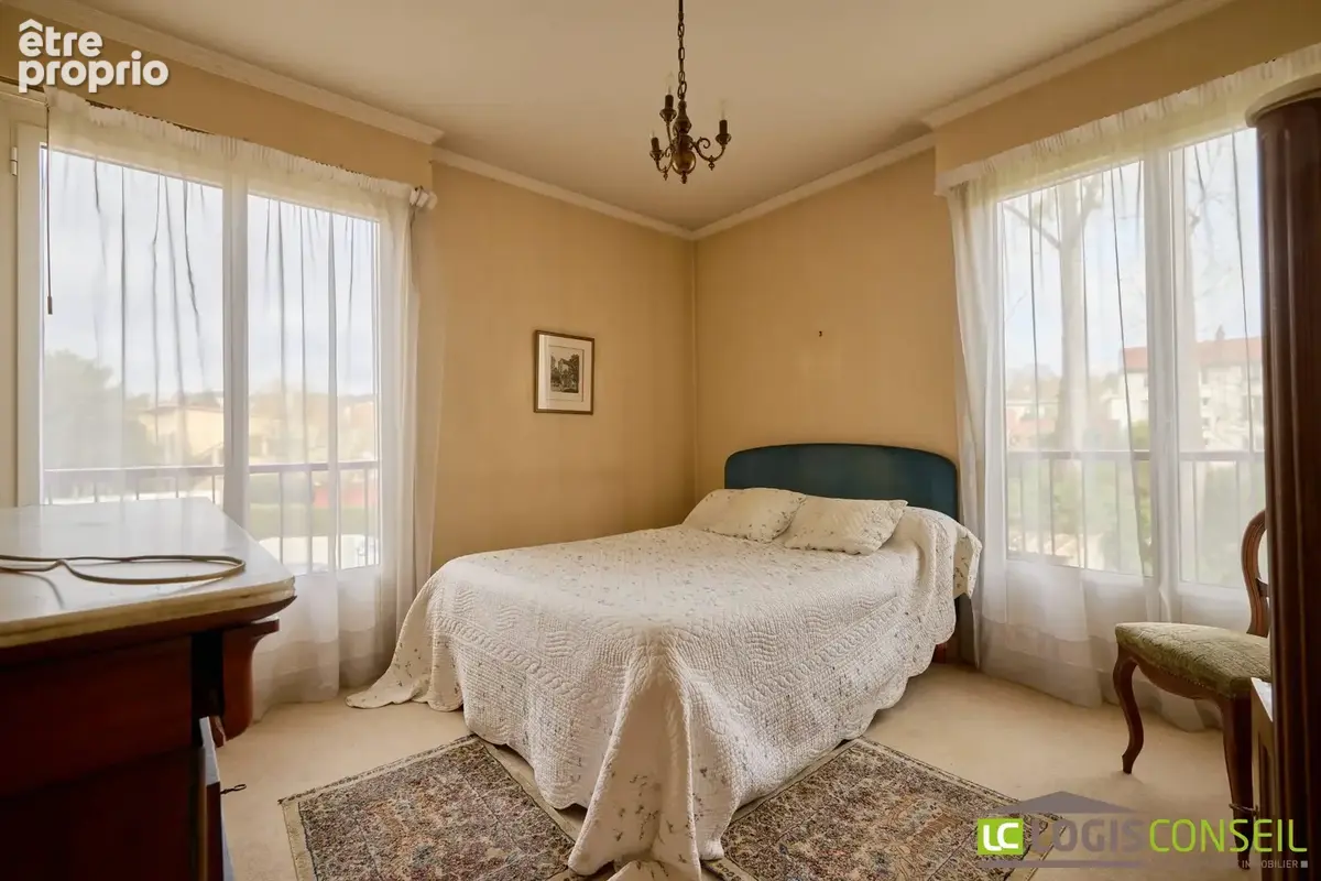 Appartement 4 pièces 89 m² à vendre à Chatenay-Malabry (92290) - photo 9
