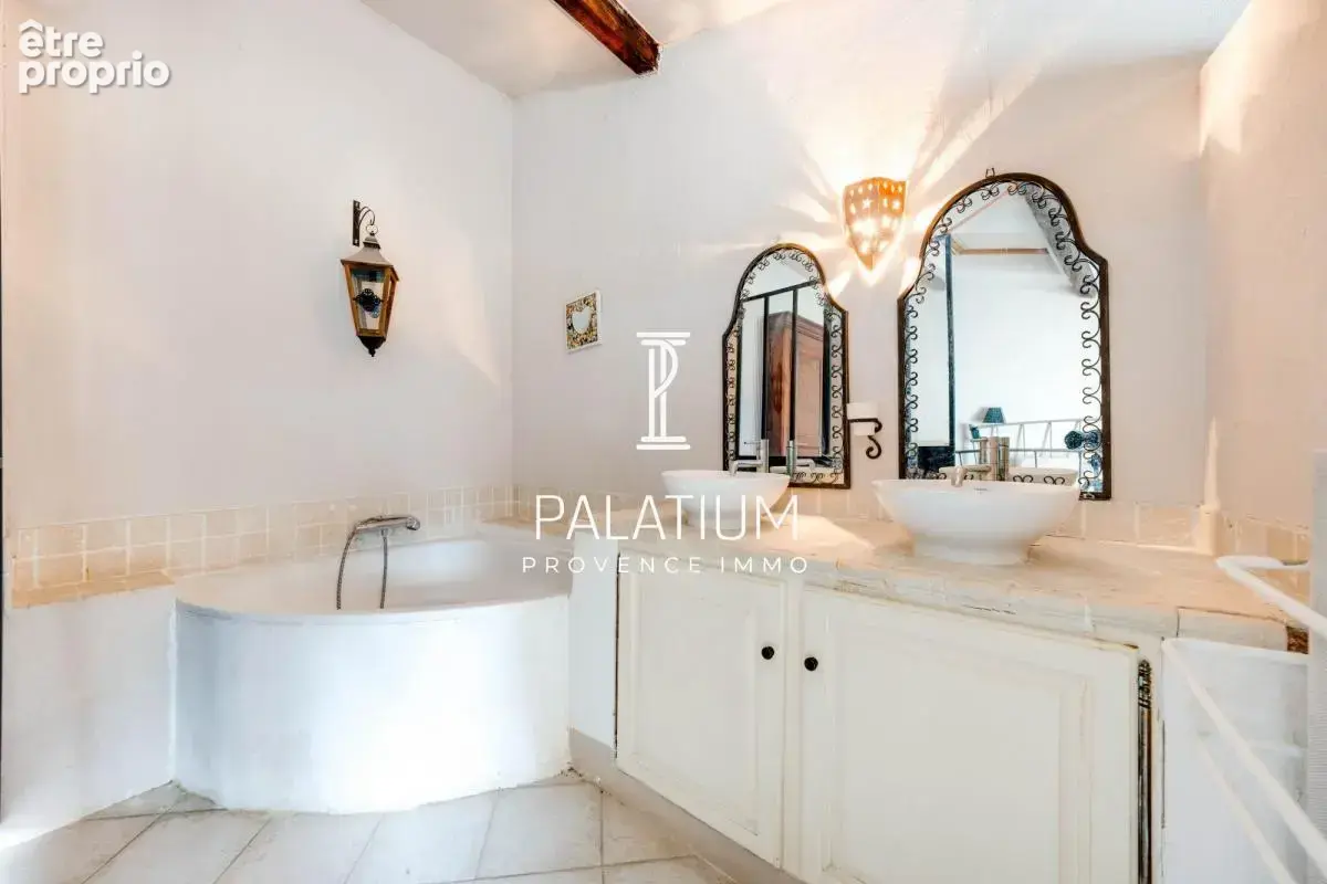 Maison de village T3 - 87m² - Pertuis centre - photo 13