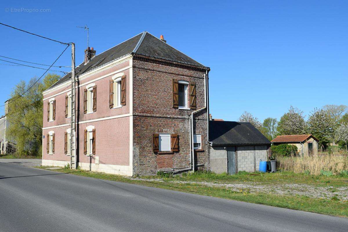 Maison à LANCHERES