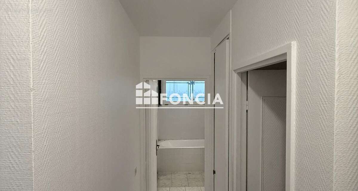 Appartement à CLICHY-SOUS-BOIS