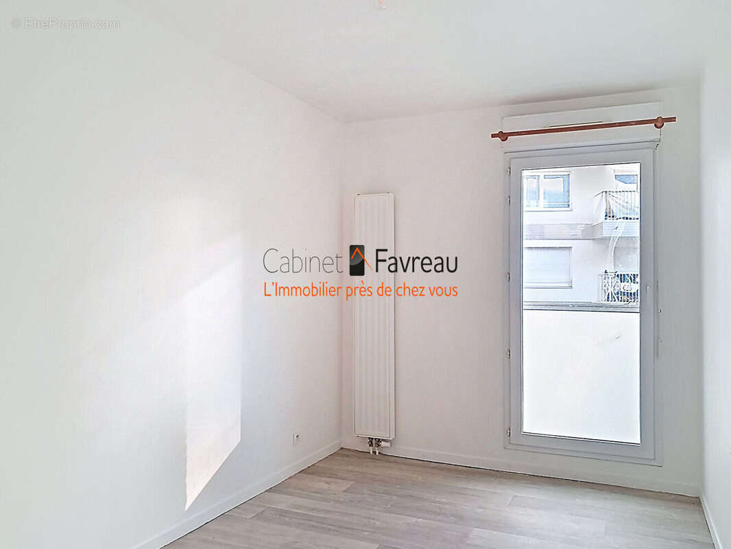 Appartement à L'HAY-LES-ROSES