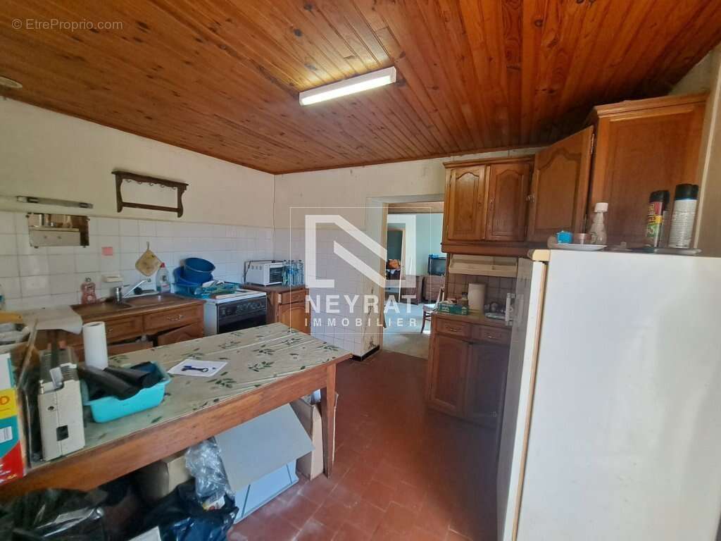 Maison à SAINT-FORGEOT