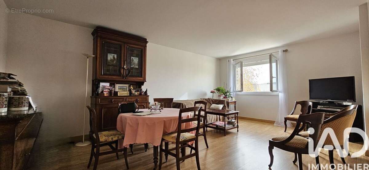 Photo 3 - Appartement à NOISEAU