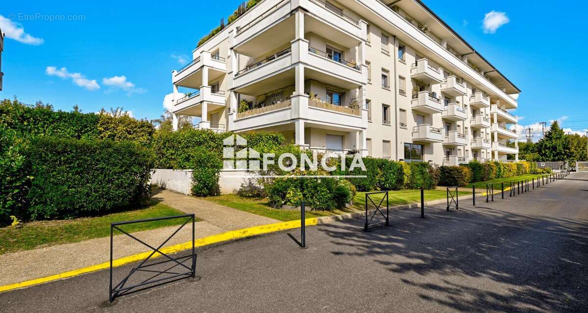 Appartement à SAINT-OUEN-L'AUMONE