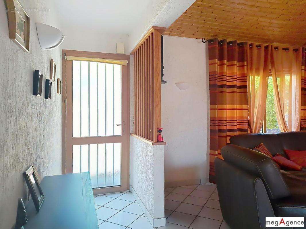 Vertou Bourg – Maison de plain-pied avec beaux volumes et 2 garages - photo 6