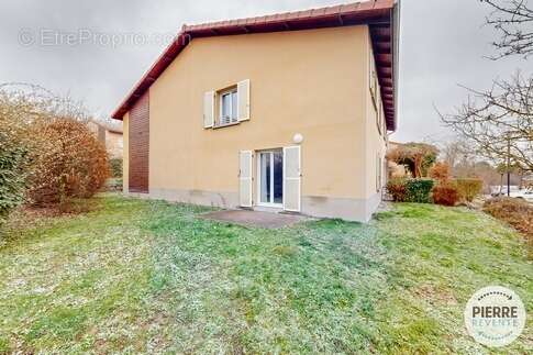 Appartement à LISSIEU