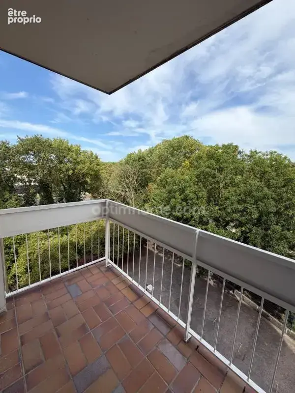 Jarville la malgrange - t4 lumineux avec balcon, parking et cave - residence securisee - photo 2
