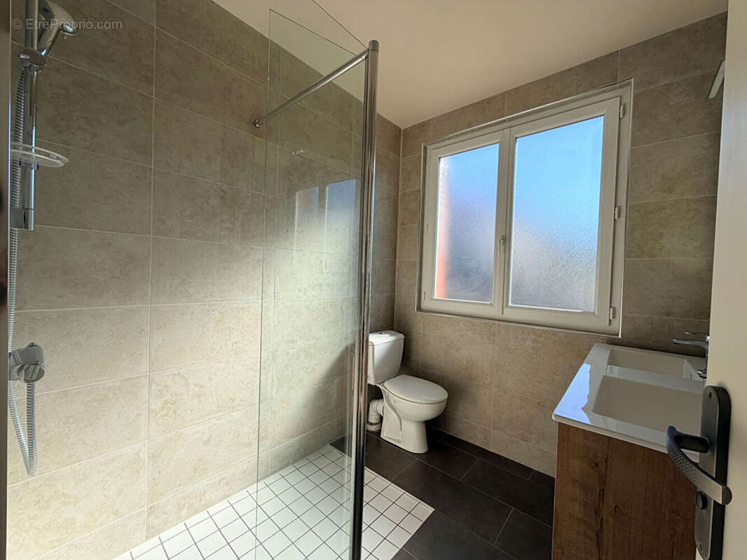 Maison Aurillac 5 pièces 101 m² sur une parcelle de 433 m² - photo 8