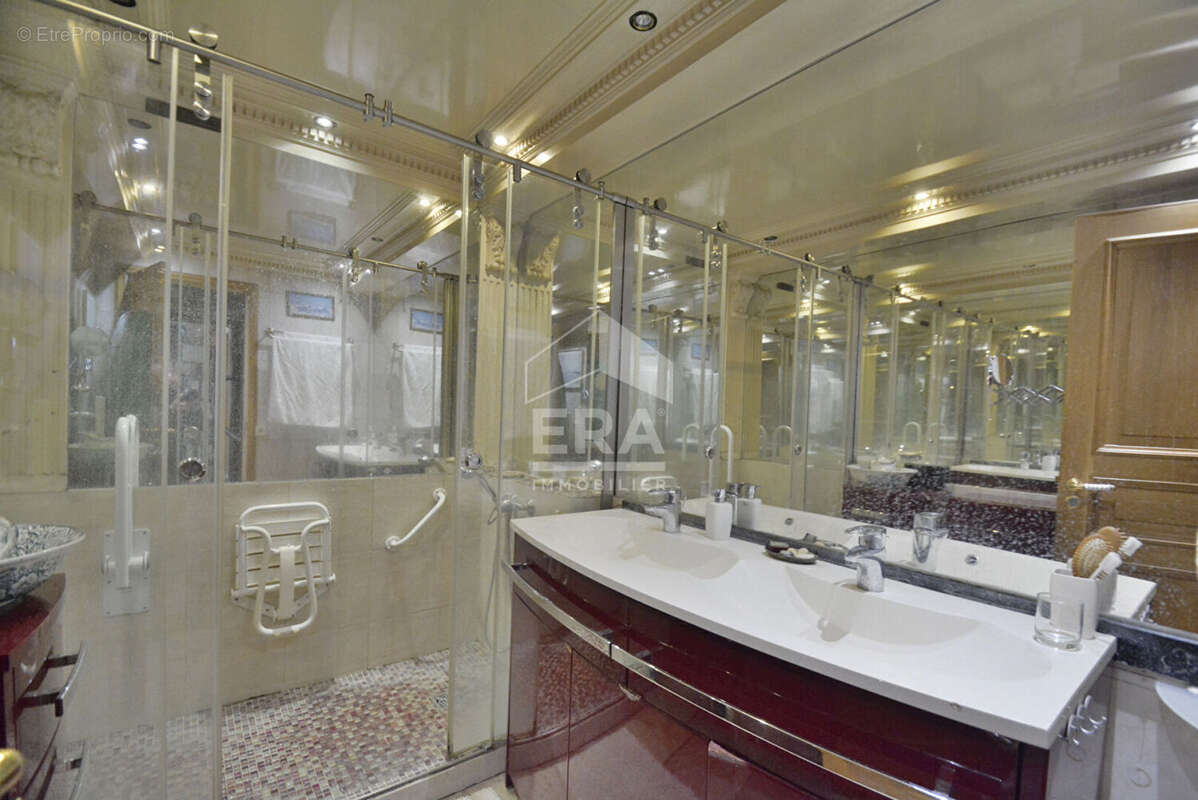 Appartement à BOULOGNE-BILLANCOURT