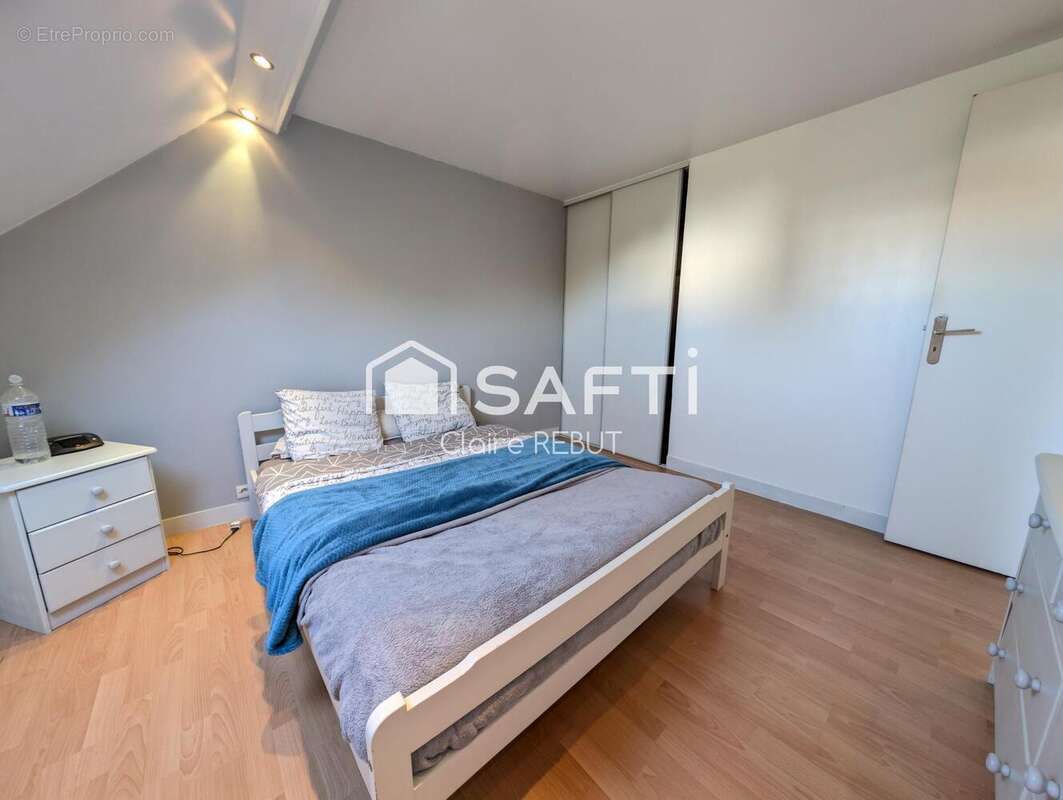 Photo 9 - Maison à LIVRY-GARGAN