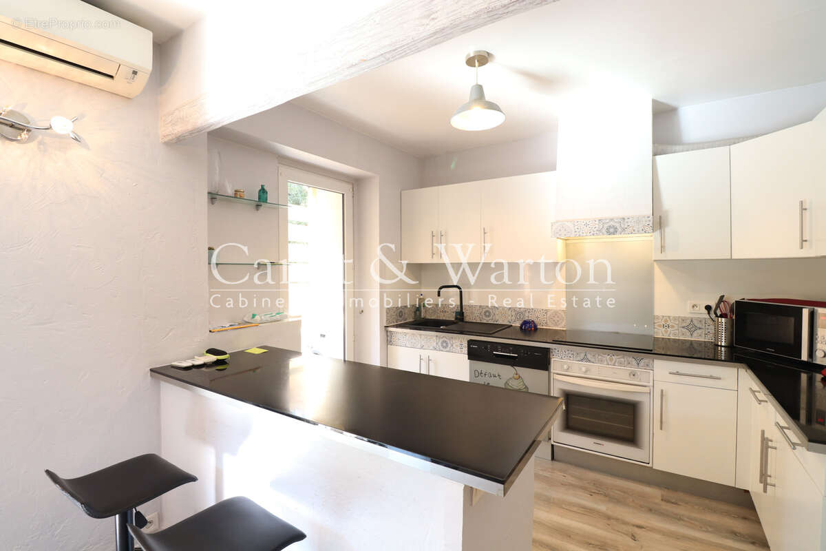 Appartement à LA CROIX-VALMER