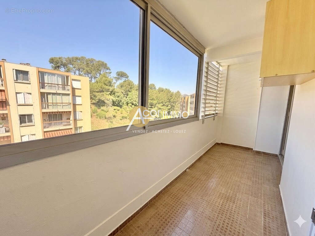 Appartement à HYERES