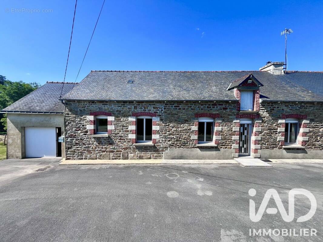 Photo 1 - Maison à LA MOTTE
