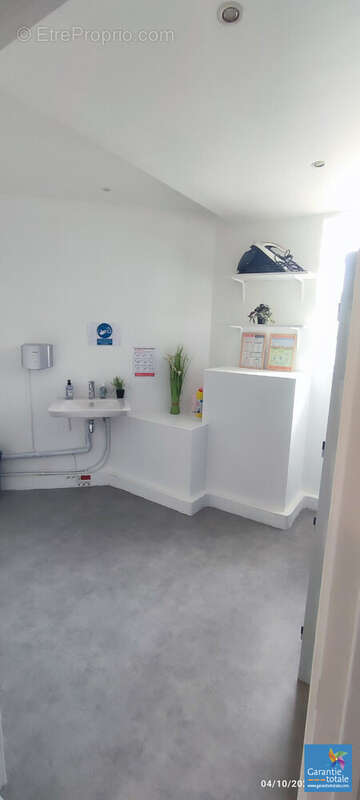 Commerce à MONTREUIL