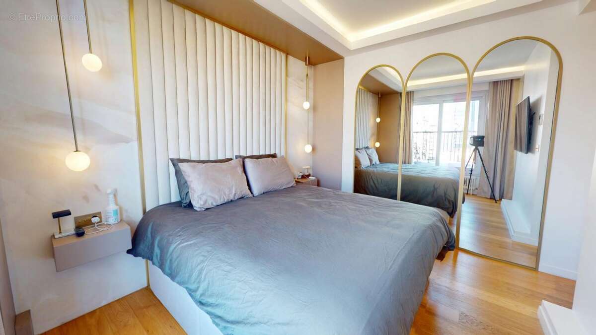 Appartement à LEVALLOIS-PERRET