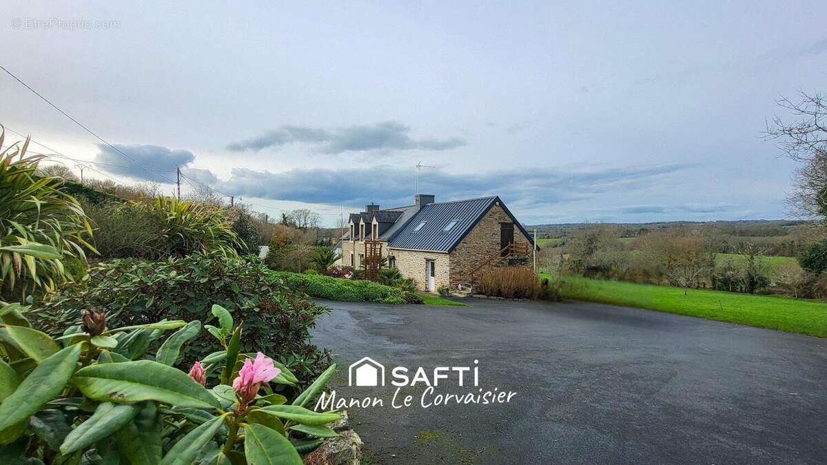 Photo 1 - Maison à MELGVEN