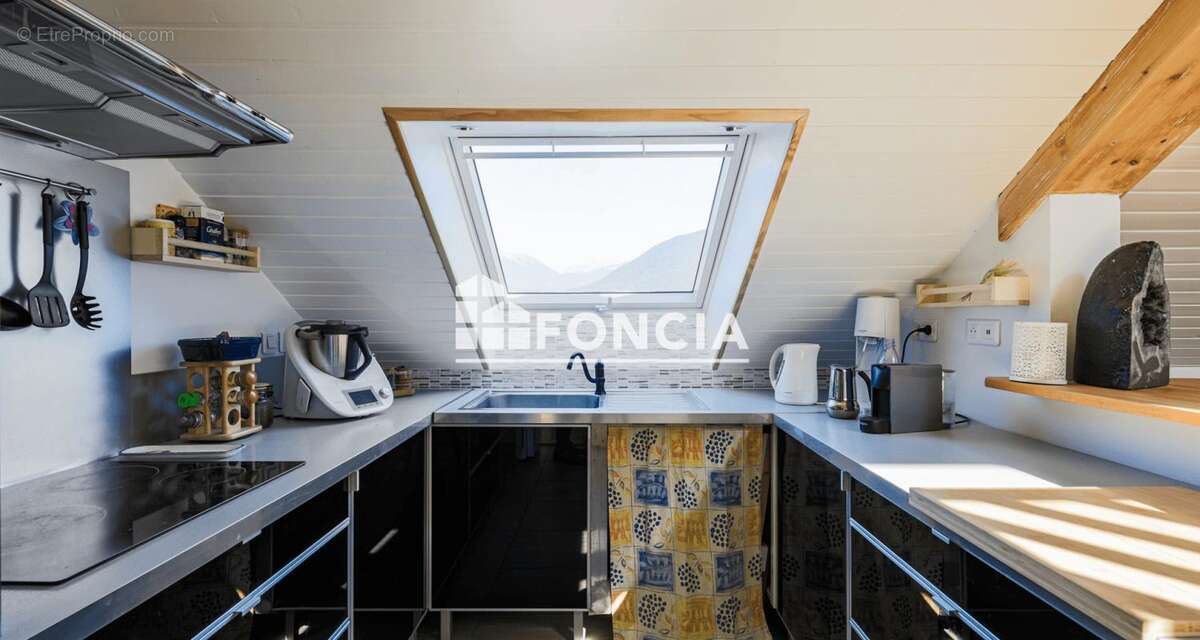 À acheter - varces-allières-et-risset – appartement t4 + cuisine – cellier - photo 3