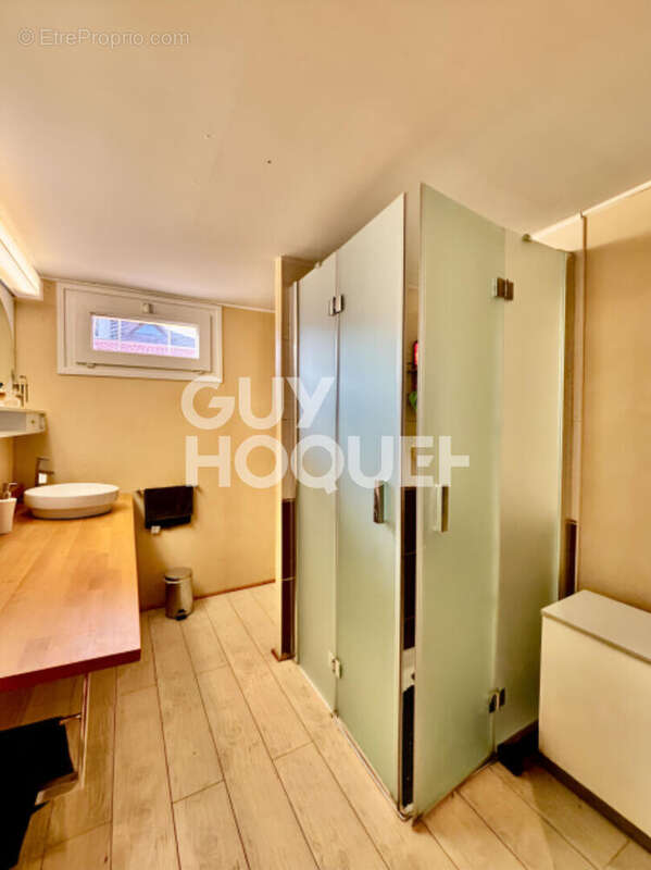 Maison à VAULX-EN-VELIN