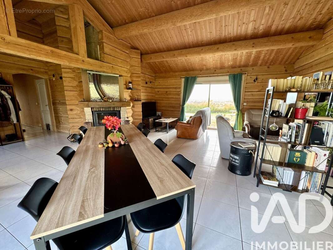 Photo 2 - Maison à GOURGE