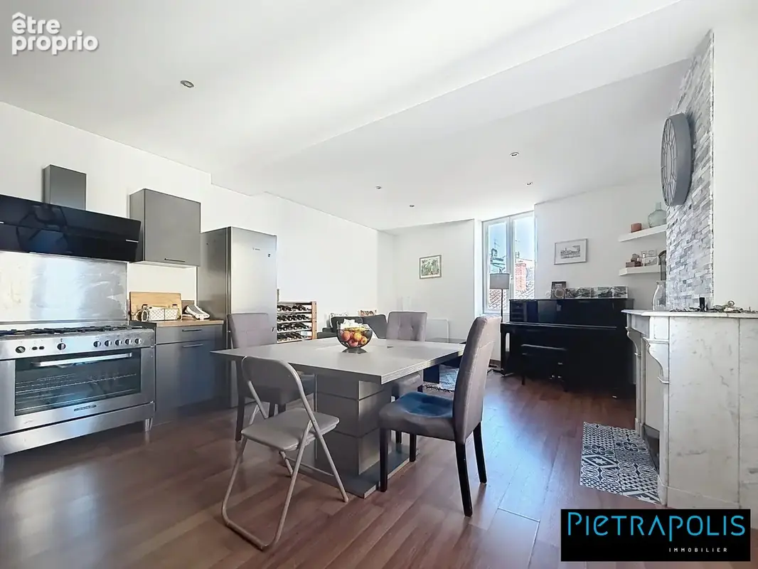 Appartement à VILLEFRANCHE-SUR-SAONE