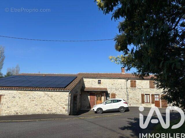 Photo 1 - Maison à AIZENAY