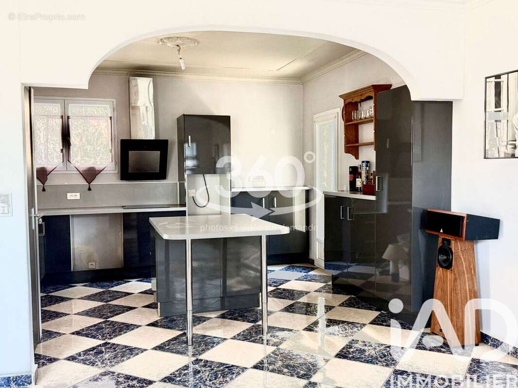 Photo 3 - Appartement à LA SEYNE-SUR-MER