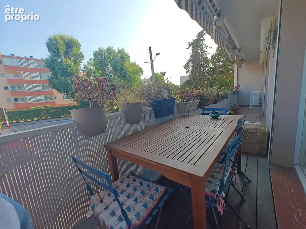 Appartement à LE PRADET