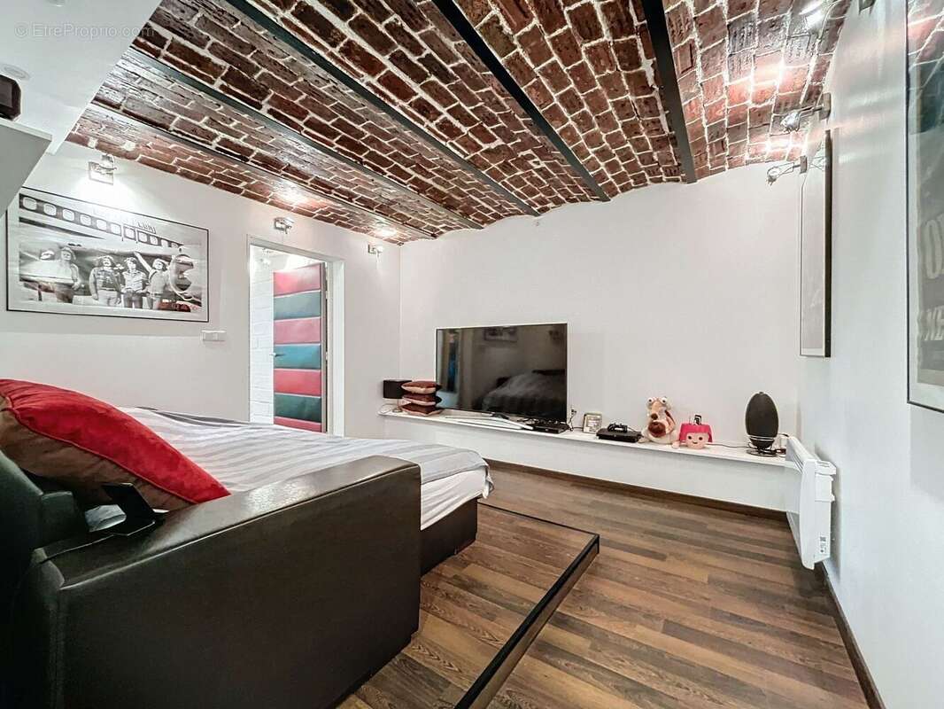 Appartement à SAINT-MAUR-DES-FOSSES