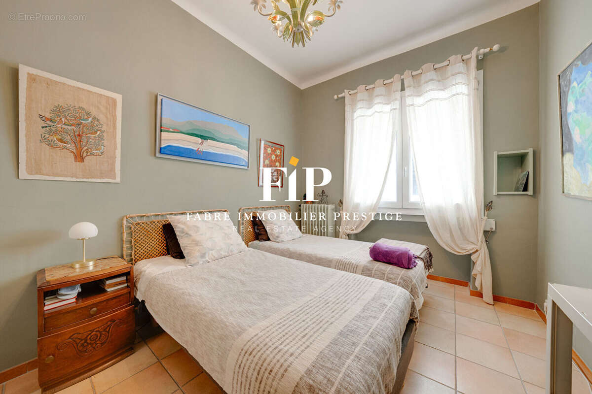 Maison à MARSEILLE-4E