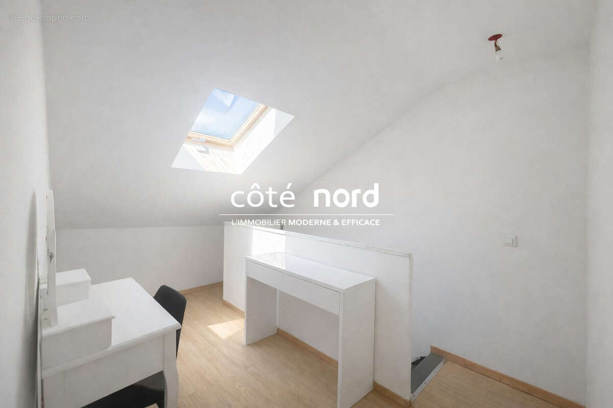Maison 78 m² à Neuville-Saint-Remy  - photo 7