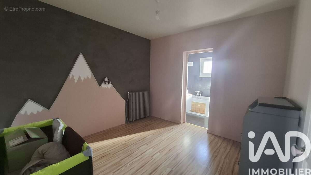 Photo 7 - Maison à VIRY-CHATILLON