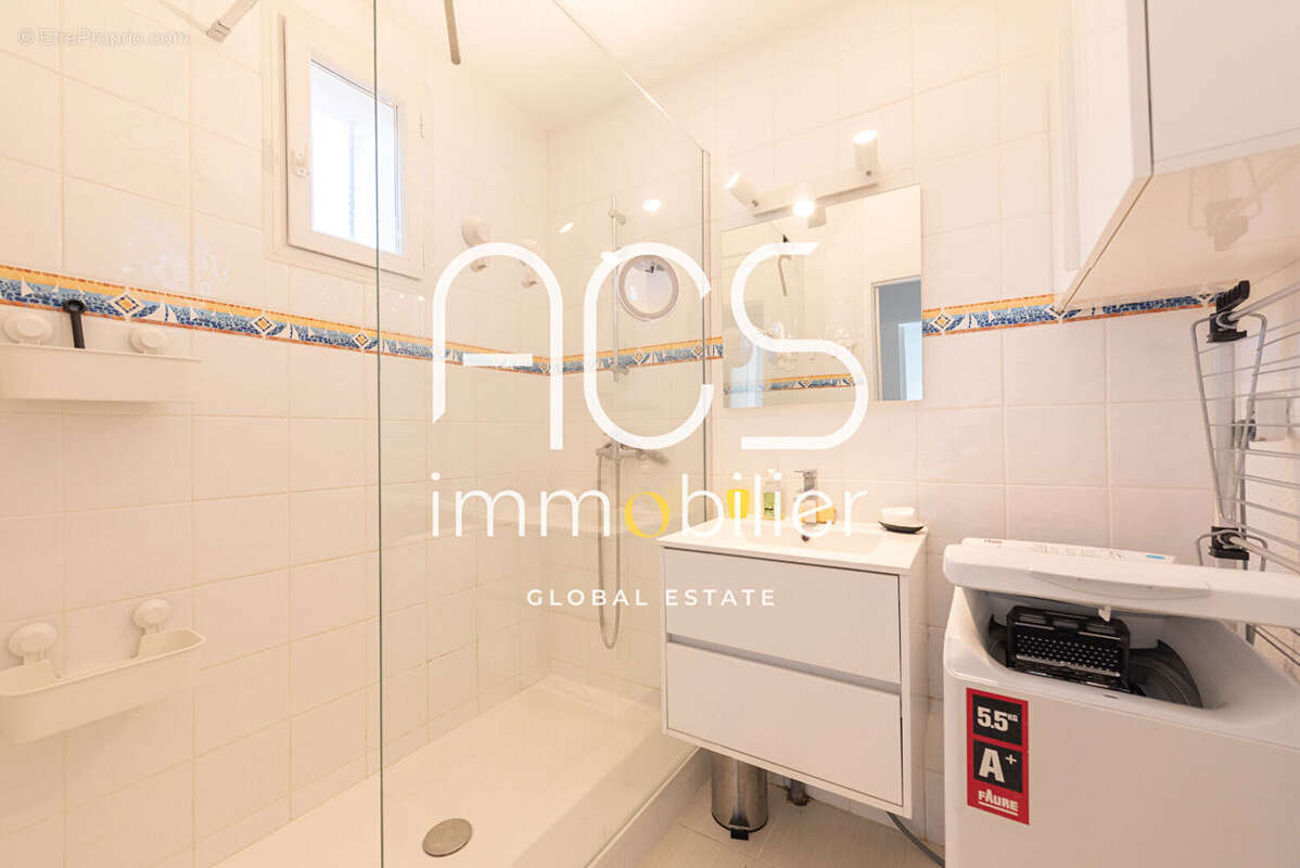 Maison à SAUSSET-LES-PINS